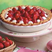 Fresh Strawberry Pie with Whipped Cream_image