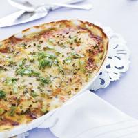 Scalloped Potatoes with Green Onions_image