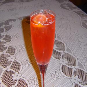 Fizzy Raspberry Citrus Ice Tea image