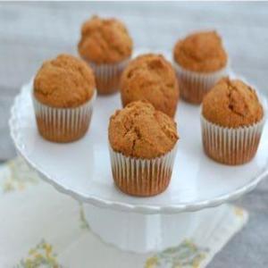 Recipe: Whole Spelt Pumpkin Muffins (and other spelt recipes) - 100 Days of Real Food_image