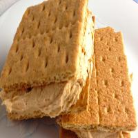 Graham Cracker Sandwiches_image