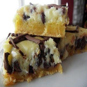 Chocolate Chip (Ooey) Gooey Butter Cake_image