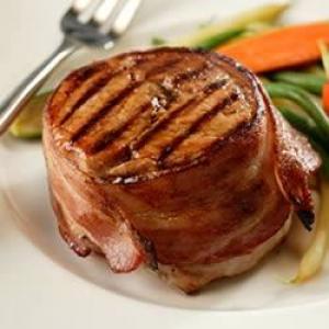 Bacon-Wrapped Pork Chops With Seasoned Butter_image