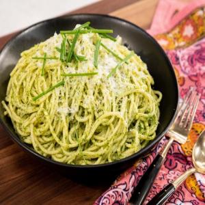 Lemon and Herb Spaghetti image