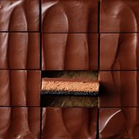Chocolate Chai Cheesecake Bars_image