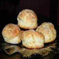 Southern Homemade Buttermilk Biscuits_image