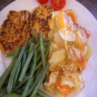 Microwaved Scalloped Potatoes and Carrots image