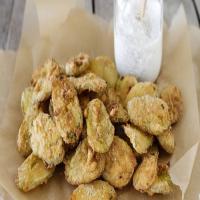 Fried Pickles with Ranch Dipping Sauce_image
