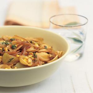 Orecchiette with Green Tomatoes, Caramelized Onions, and Corn_image