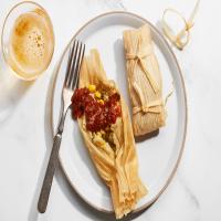 Tamales con Elote y Chile Poblano (Tamales With Corn and Poblano Chiles)_image