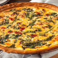 Spinach, Red Pepper, and Feta Quiche_image