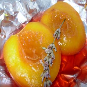 Nectarines, Honey and Vanilla Baked in Parcels - France_image