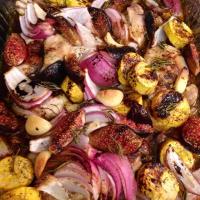 Roast Chicken with Fig, Plantain, and Red Onion_image