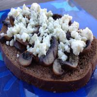 Sauteed Mushrooms and Blue Cheese Sandwich_image