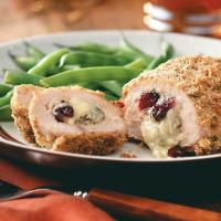 Cranberry-Gorgonzola Stuffed Chicken_image