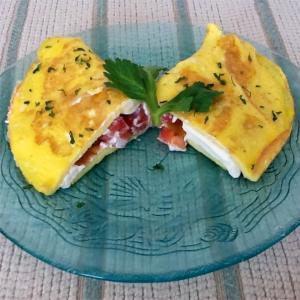 Cream Cheese and Tomato Omelet with Chives_image