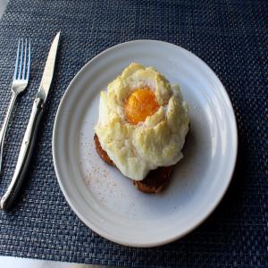 Chef John's Cloud Eggs_image