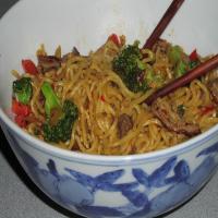Yakisoba Noodles With a Kick (Vegetarian) image