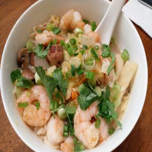 Delicious Shrimp Ramen image