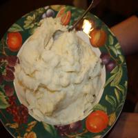 Horseradish Smashed Potatoes (Low Fat) image