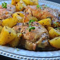 Greek Lemon Chicken and Potatoes_image