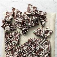 Oreos & Candy Cane Chocolate Bark Recipe Recipe - (4.5/5) image