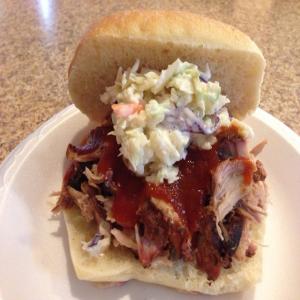 Super Easy and Delicious Pulled Pork_image