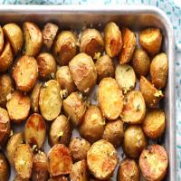 Herb Roasted Potatoes Recipe_image
