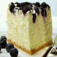 Philadelphia Blueberry Crown Cheesecake_image