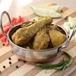 Murg Kali Mirch (Indian Black Pepper Chicken) Recipe - (4.7/5) image