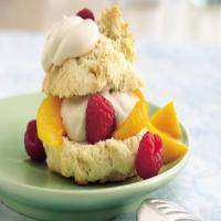 Summer Fruit Shortcakes with Maple Cream_image