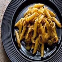 Pasta With Caramelized Cabbage, Anchovies and Bread Crumbs_image