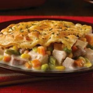 Savory Herb-Crusted Chicken Pot Pie_image