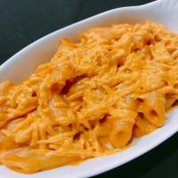 Vegan Pumpkin Macaroni and Cheese image