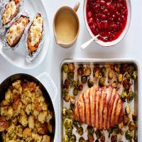 One-Pan, One-Pot Thanksgiving Dinner image