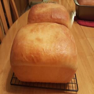 Home-Style Yeast Bread image