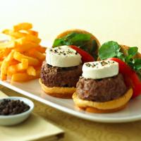 Tellicherry Peppered Chavrie Sliders_image