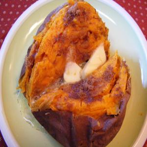 Cinnamon Baked Sweet Potatoes / Yams_image