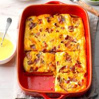 Crescent Egg Bake with Hollandaise Sauce_image
