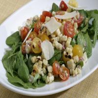 Grilled corn and arugula salad Recipe_image
