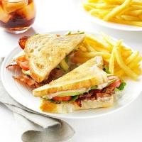 BLT with Peppered Balsamic Mayo_image