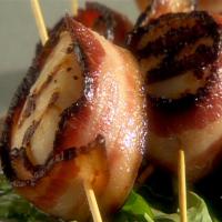 Scallops Wrapped in Bacon image