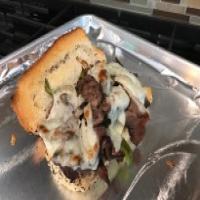 Roast Beef Hoagies with Melted Provolone Cheese_image