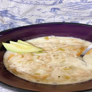 White Bean Enchilada Soup with Chicken_image