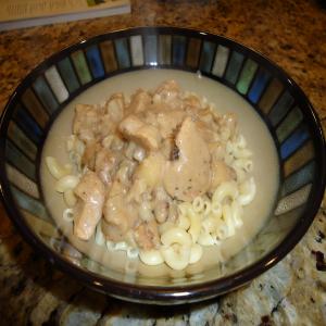 Chicken Pasta With Apples and Walnuts_image