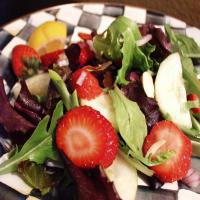 Strawberry Salad W/ Poppy Seed Dressing_image