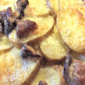 Potato Gratin With Porcini Mushrooms and Mascarpone Cheese image