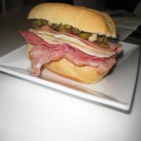 Muffuletta Sandwich_image