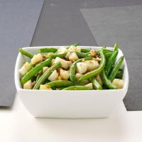 Apple-Green Bean Saute image