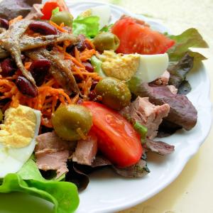 French Salad- Salade Composee_image